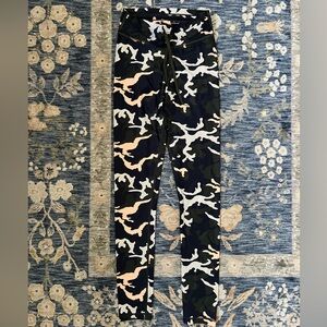 The Upside Camo 54 Yoga Pant in Camo Multi